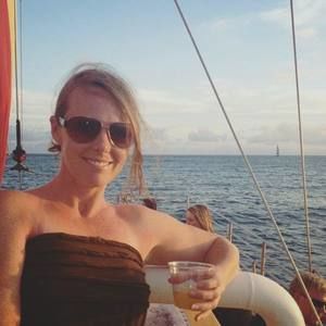 Meet your Posher, Teresa